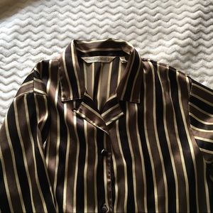 VICTORIA SECRET TOP WITH MATCHING SHORTS